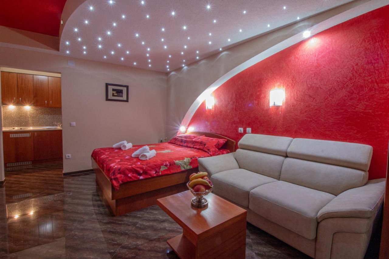 Villa Dislievski โอครีด ภายนอก รูปภาพ