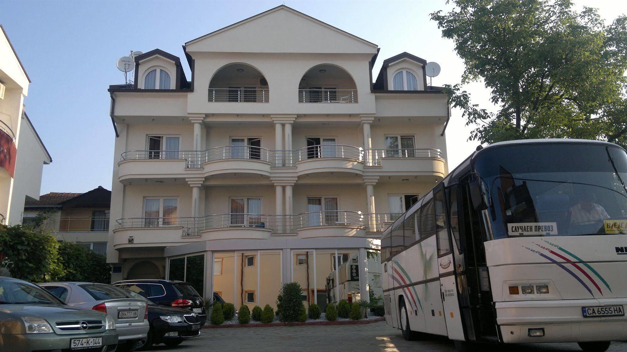Villa Dislievski โอครีด ภายนอก รูปภาพ