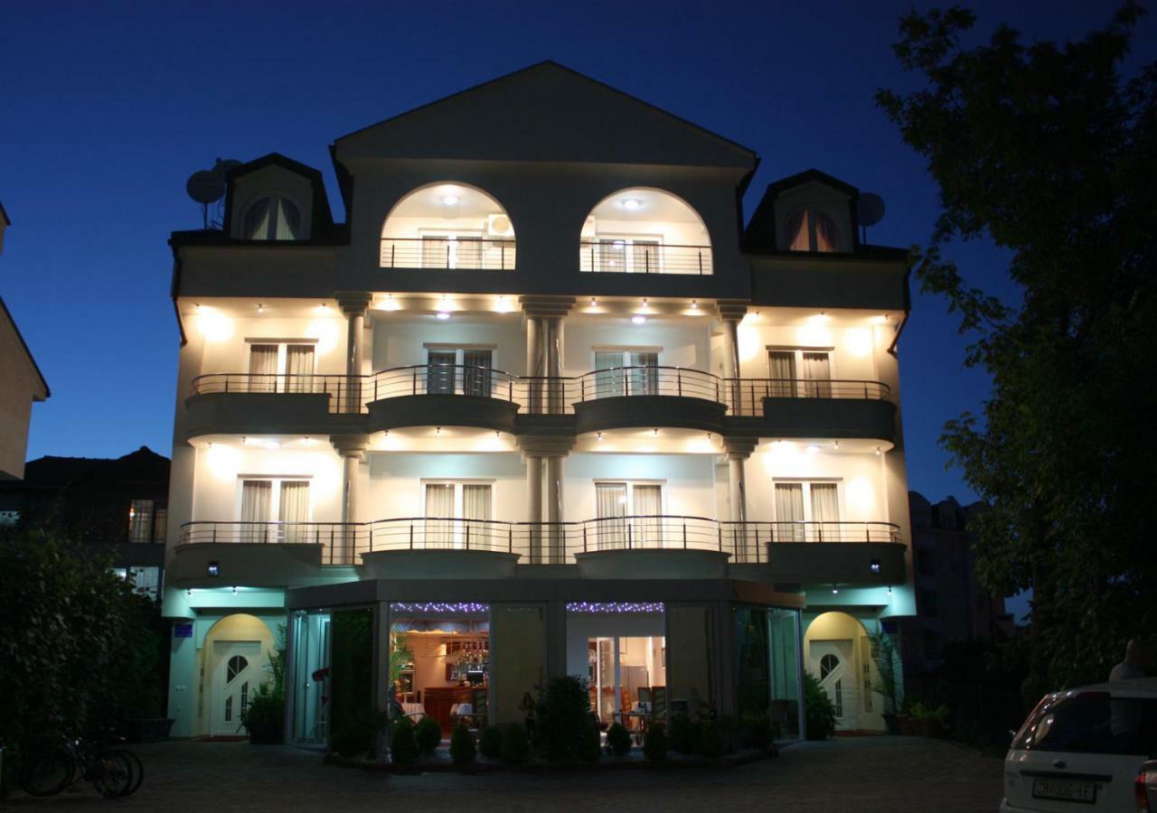 Villa Dislievski โอครีด ภายนอก รูปภาพ